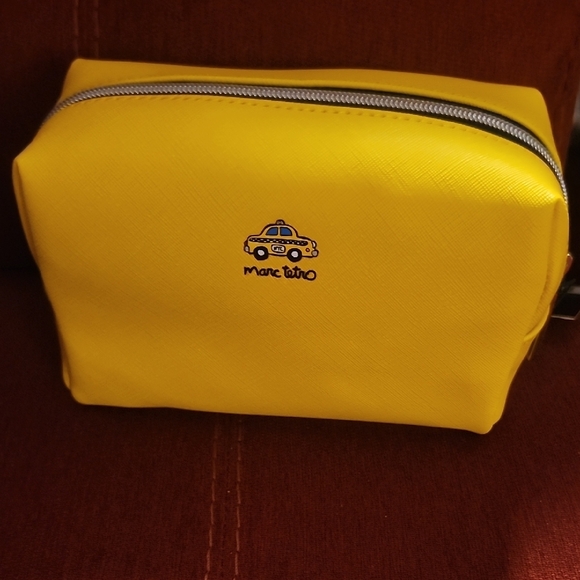 Marc Tetro Yellow NYC Taxi Travel Cosmetic Pouch - Picture 3 of 5